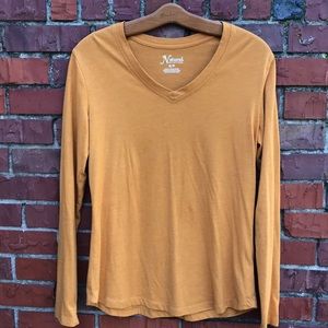 Natural Reflections Gold Long Sleeve V-Neck T Sm
